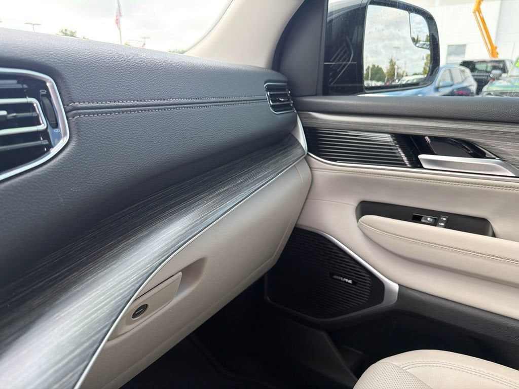 2024 Jeep Wagoneer L Series II