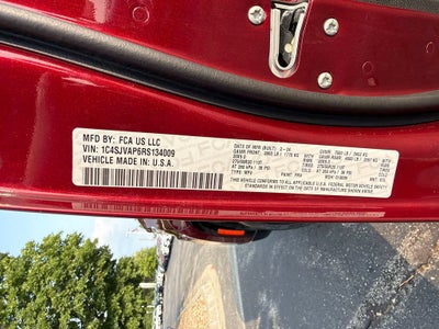 2024 Jeep Wagoneer Base