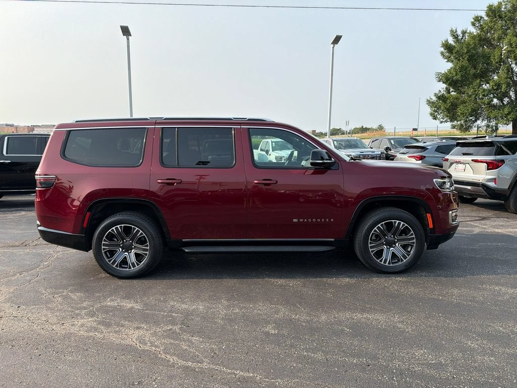 2024 Jeep Wagoneer Base