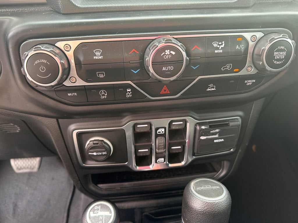 2021 Jeep Gladiator Overland