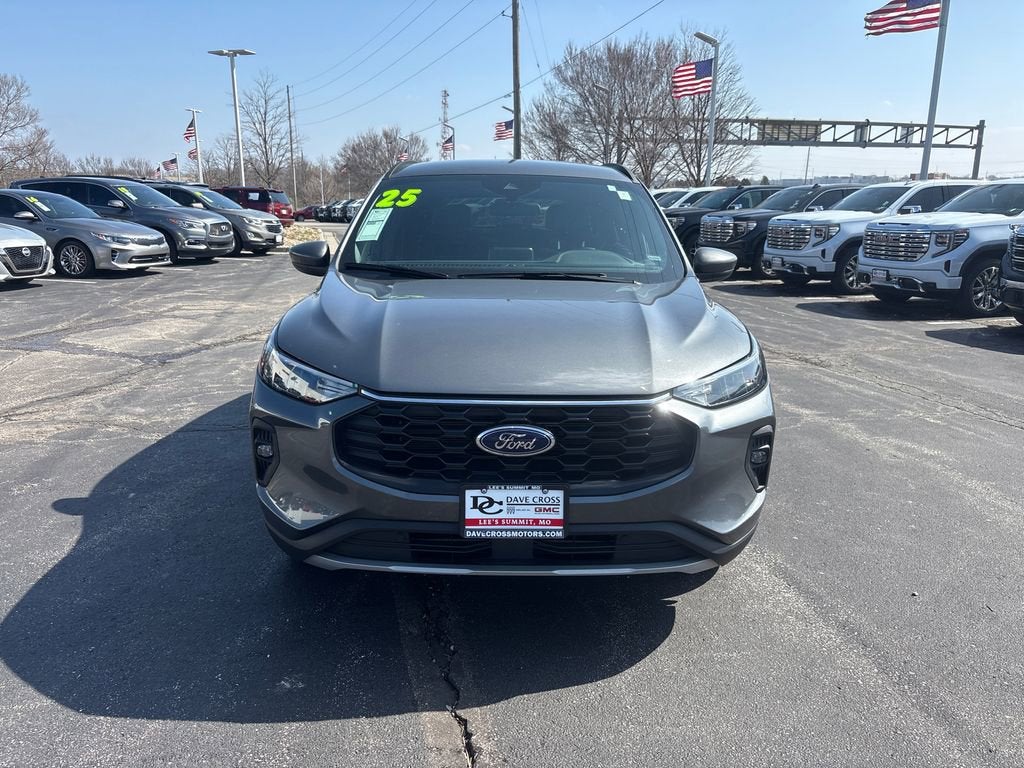2025 Ford Escape ST-Line Select