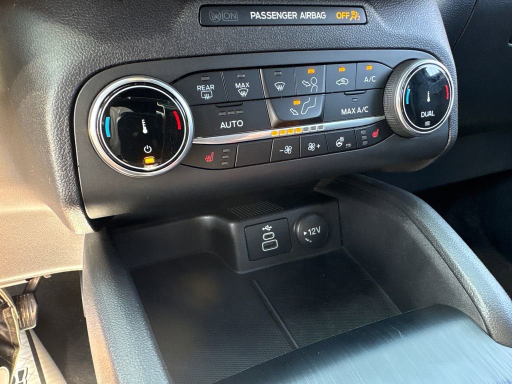 2025 Ford Escape ST-Line Select