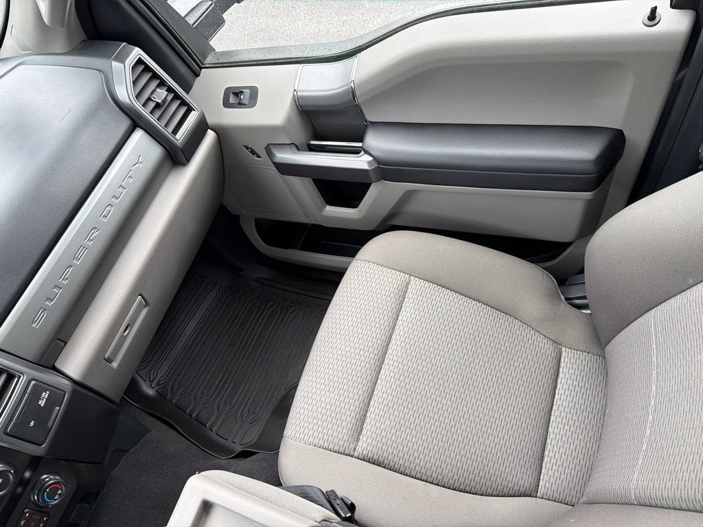 2022 Ford Super Duty F-250 SRW XL