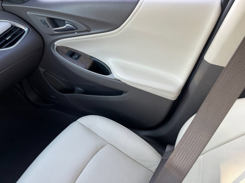2024 Chevrolet Malibu 2LT