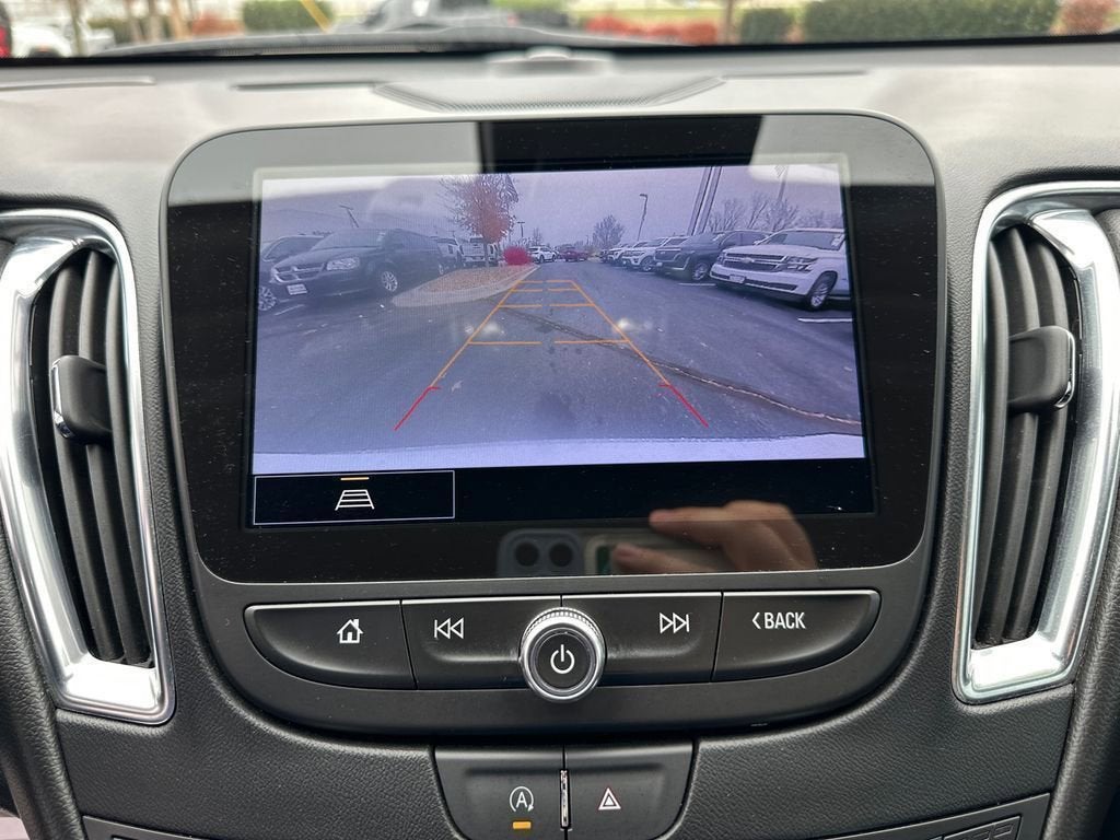 2024 Chevrolet Malibu 2LT