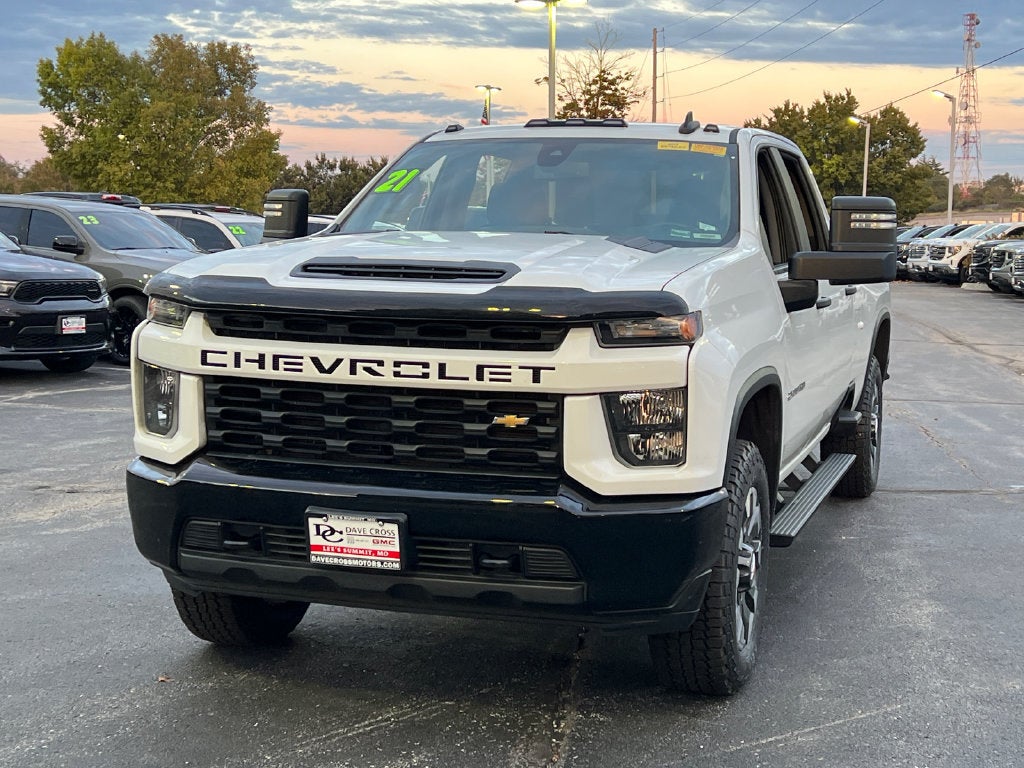 Used 2021 Chevrolet Silverado 2500HD Custom with VIN 1GC1YME7XMF186420 for sale in Kansas City