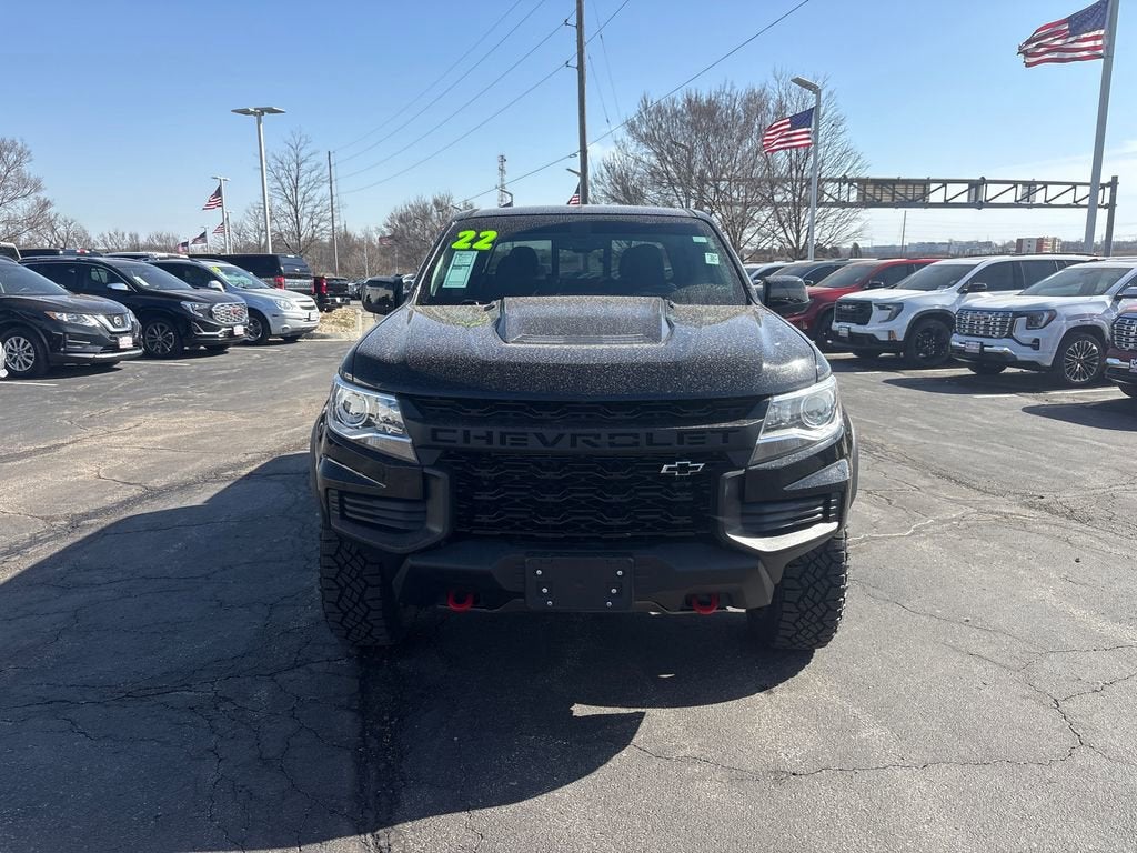Used 2022 Chevrolet Colorado ZR2 with VIN 1GCGTEEN6N1147495 for sale in Kansas City