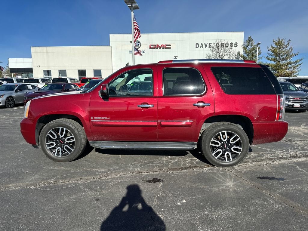 2008 GMC Yukon Base