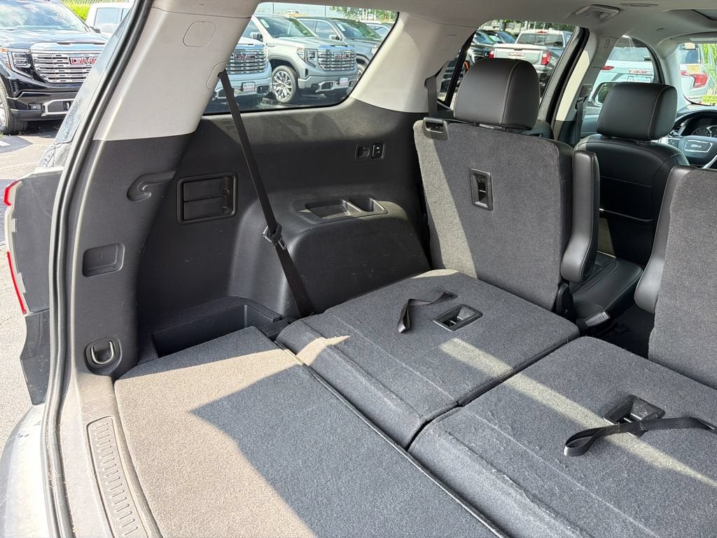 2020 GMC Acadia SLT