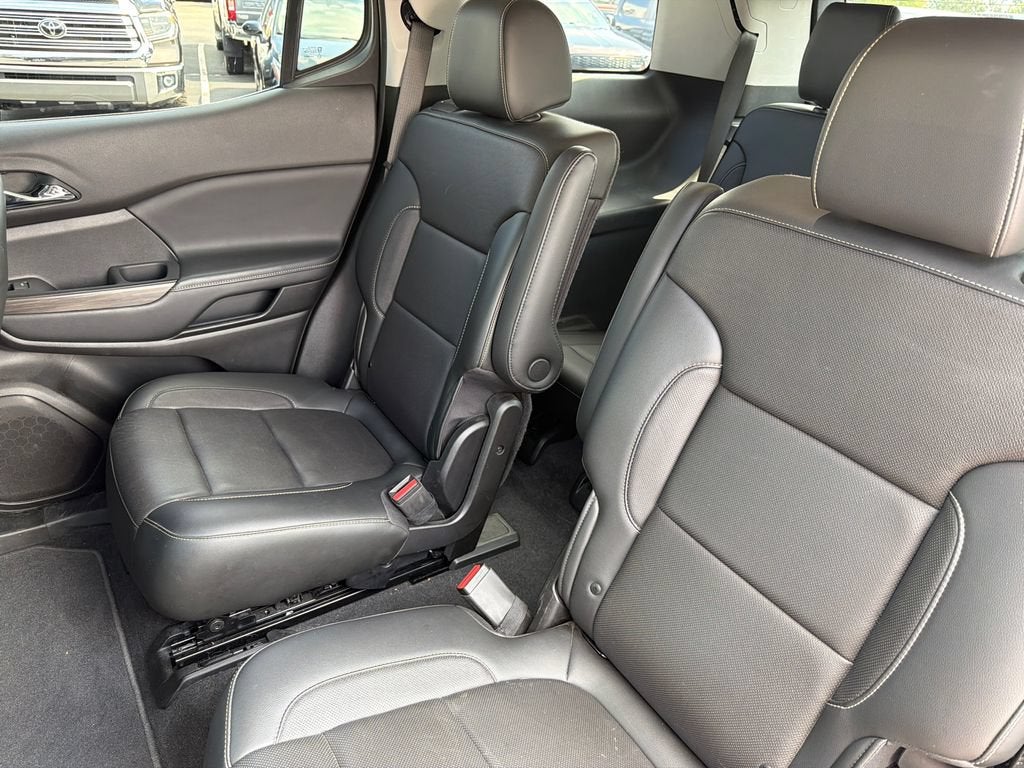 2020 GMC Acadia SLT