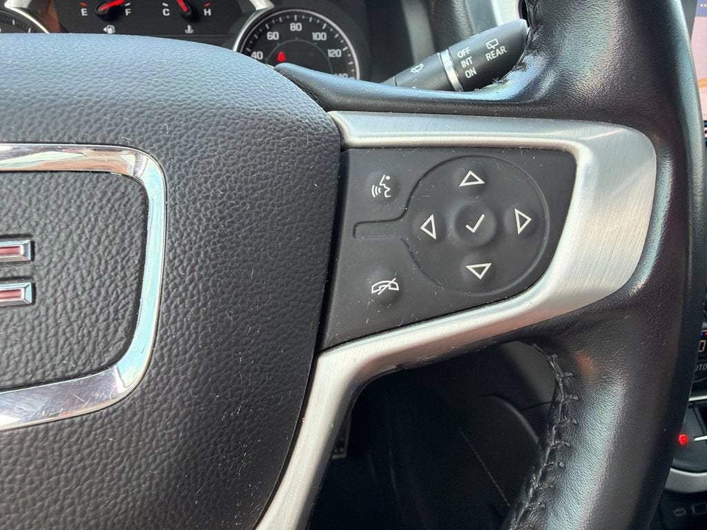 2020 GMC Acadia SLT