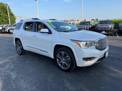 2019 GMC Acadia Denali