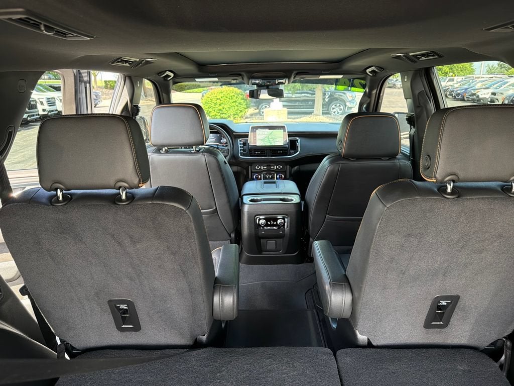 2024 GMC Yukon AT4