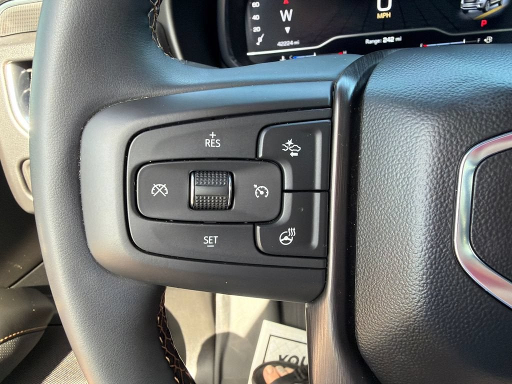 2024 GMC Yukon AT4