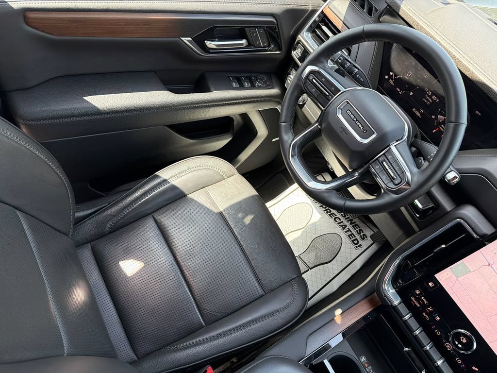 2025 GMC Yukon Denali