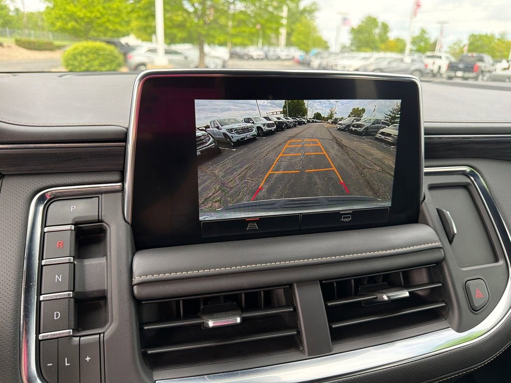 2023 GMC Yukon XL SLT