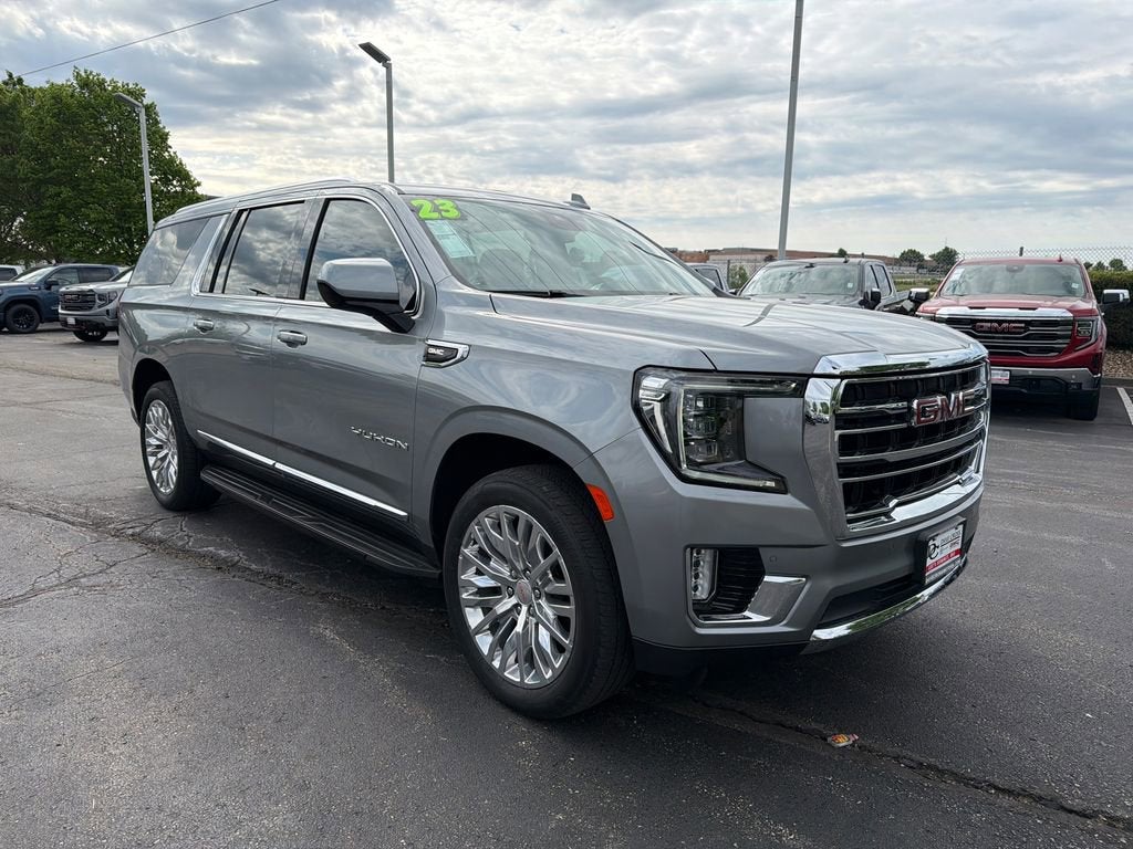 2023 GMC Yukon XL SLT