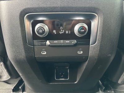 2024 GMC Yukon XL SLT