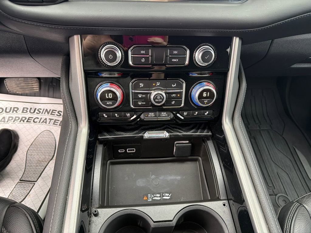 2023 GMC Yukon XL Denali