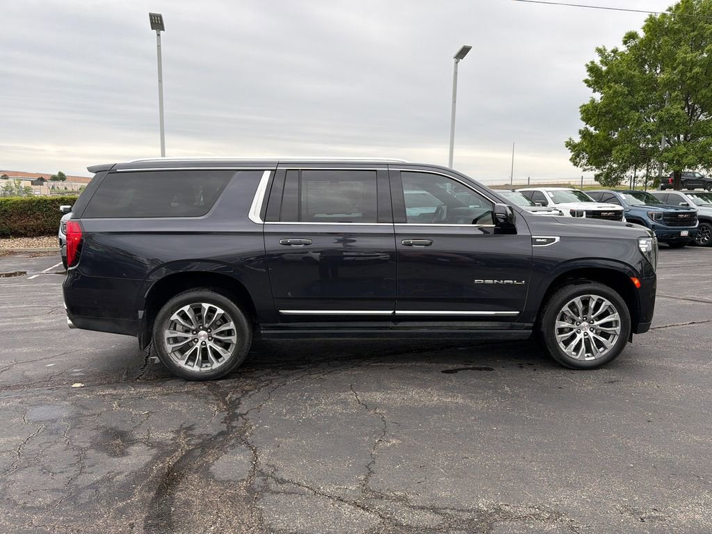2023 GMC Yukon XL Denali