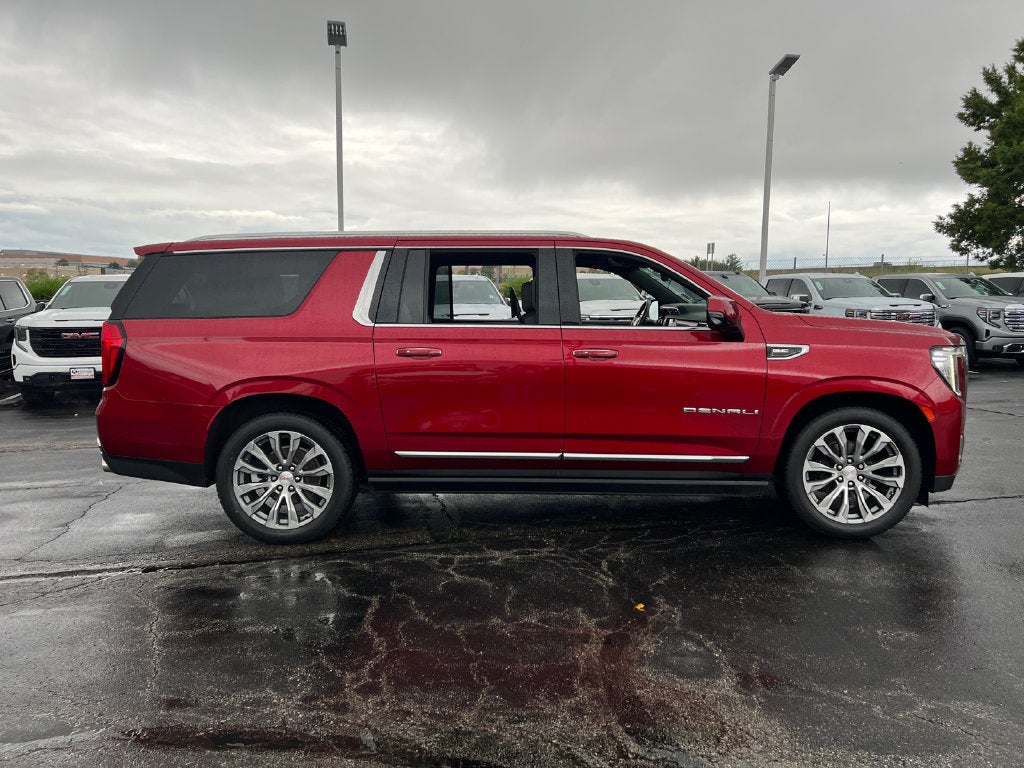 2022 GMC Yukon XL Denali