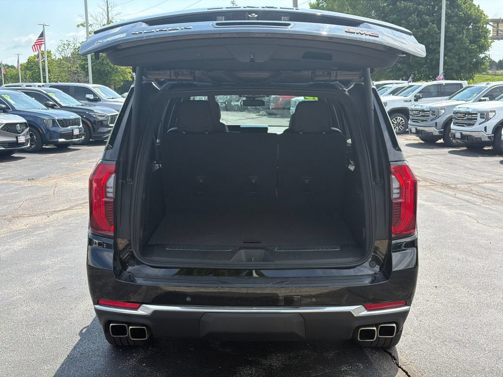 2025 GMC Yukon XL Denali