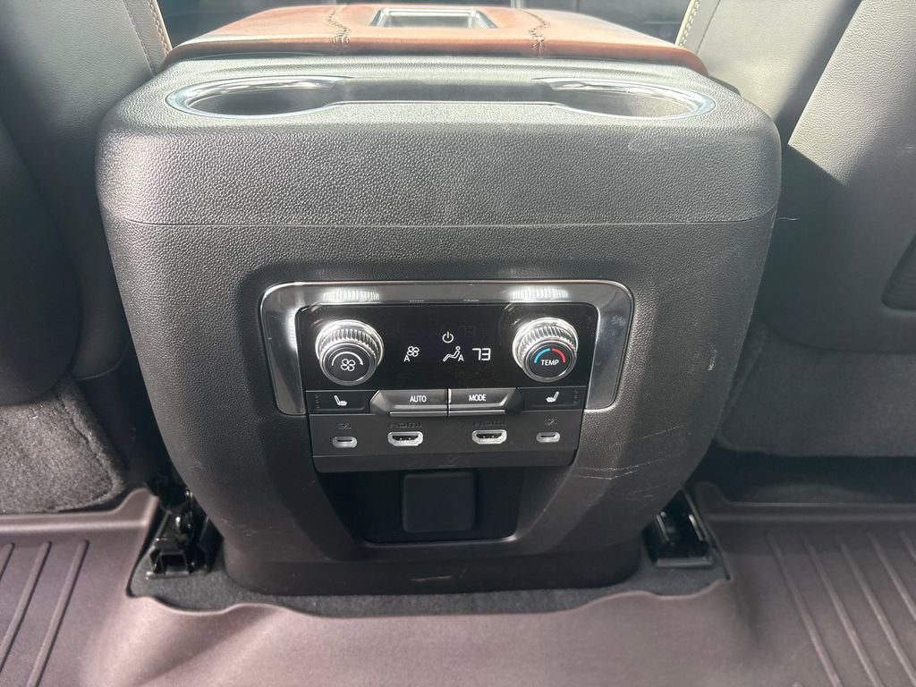 2024 GMC Yukon XL Denali Ultimate