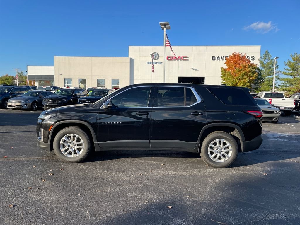 2023 Chevrolet Traverse LS