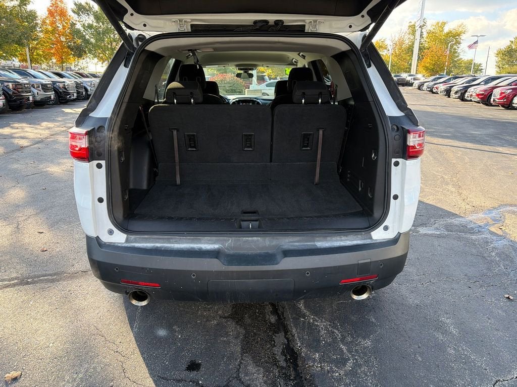 2018 Chevrolet Traverse LT Cloth