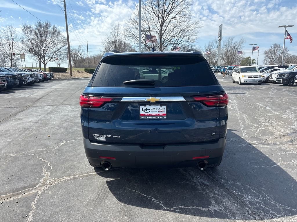 2023 Chevrolet Traverse LT Cloth