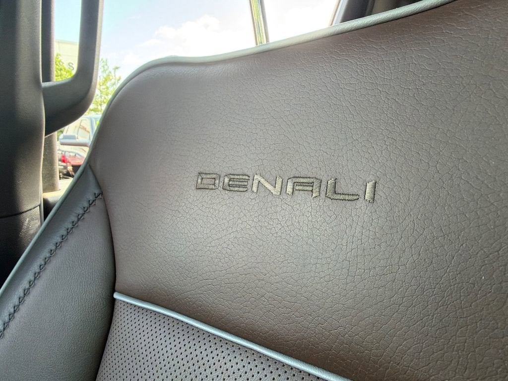 2024 GMC Sierra 2500 HD Denali