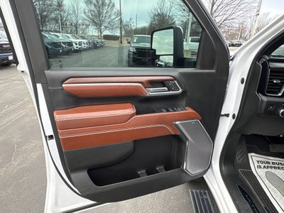 2024 GMC Sierra 3500 HD Denali Ultimate