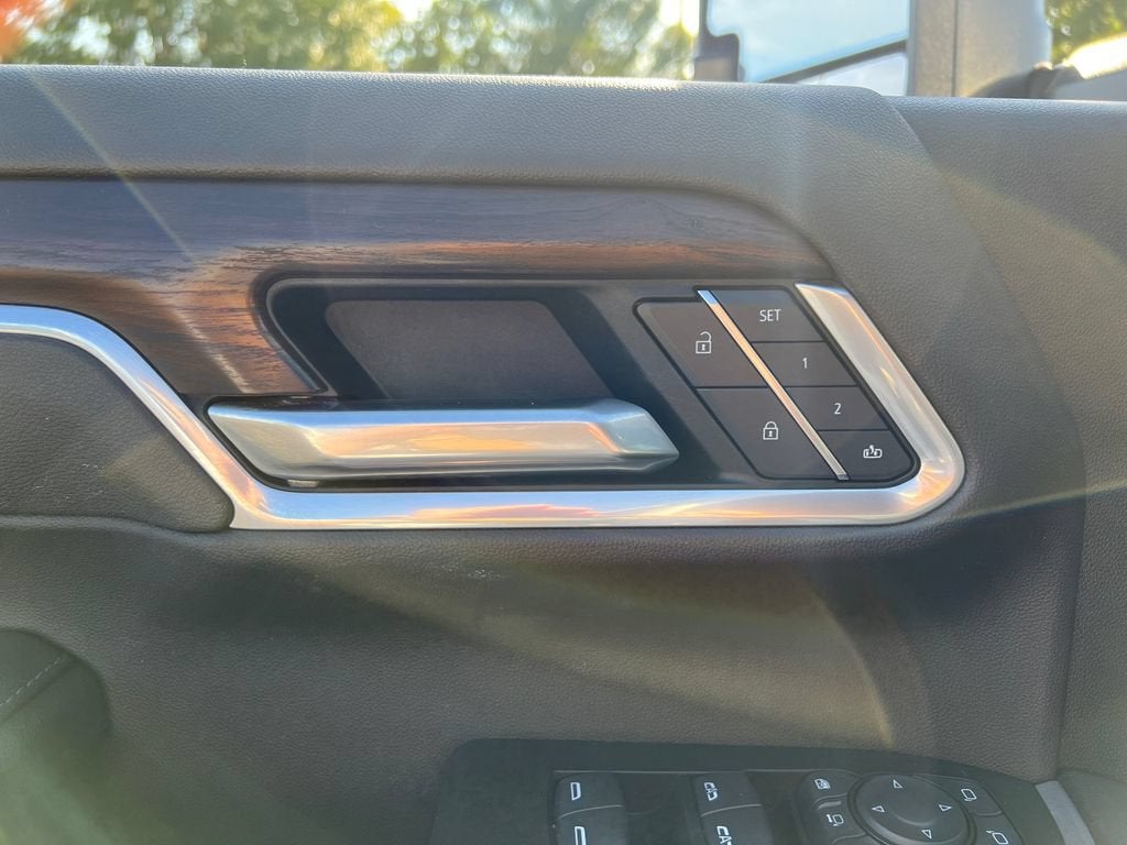 2025 GMC Sierra 2500 HD SLT