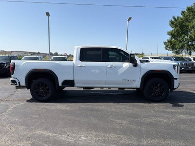 2025 GMC Sierra 2500 HD AT4