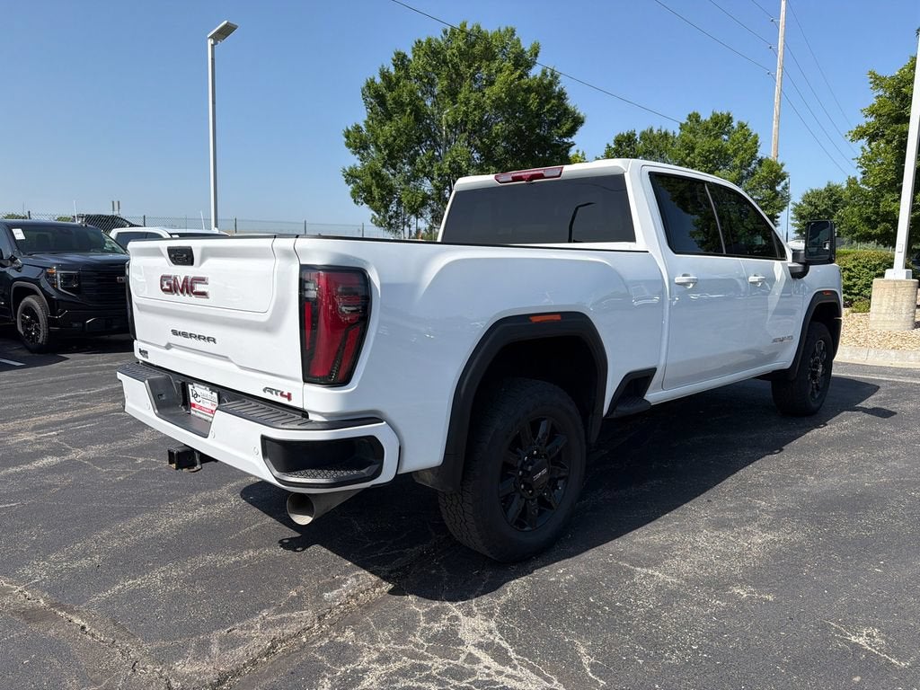 2025 GMC Sierra 2500 HD AT4