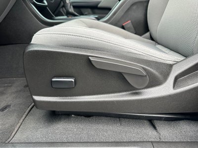 2022 GMC Canyon Elevation Standard