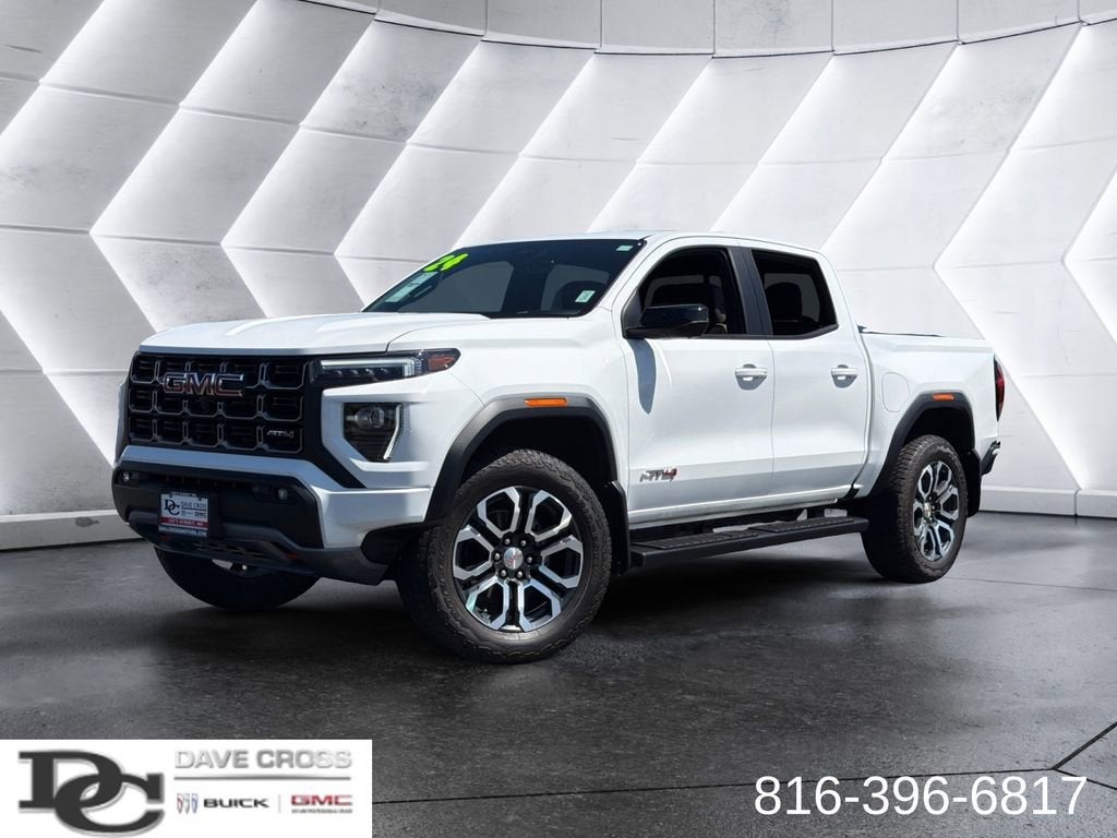 2024 GMC Canyon 4WD AT4 Crew Cab Short Box's photo