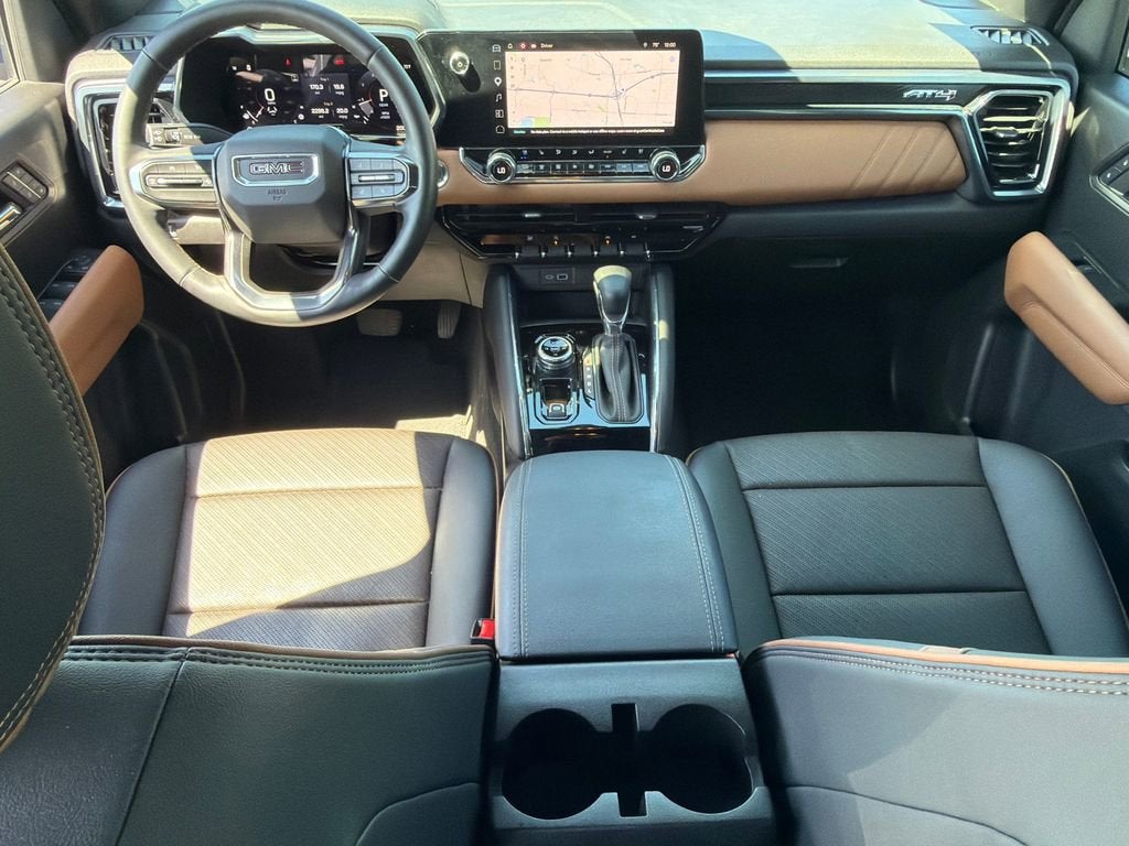 2024 GMC Canyon AT4