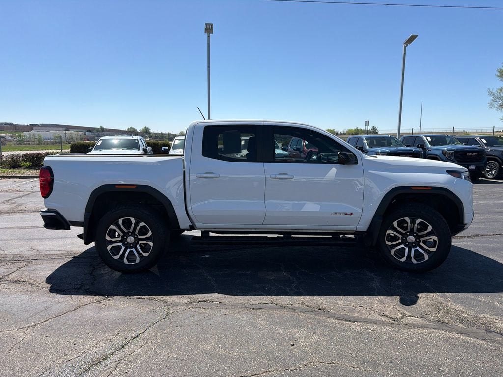 2024 GMC Canyon AT4