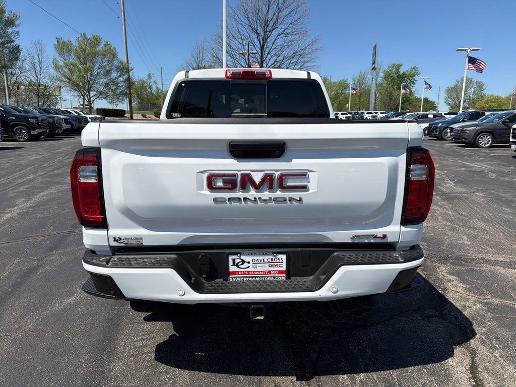 2024 GMC Canyon AT4