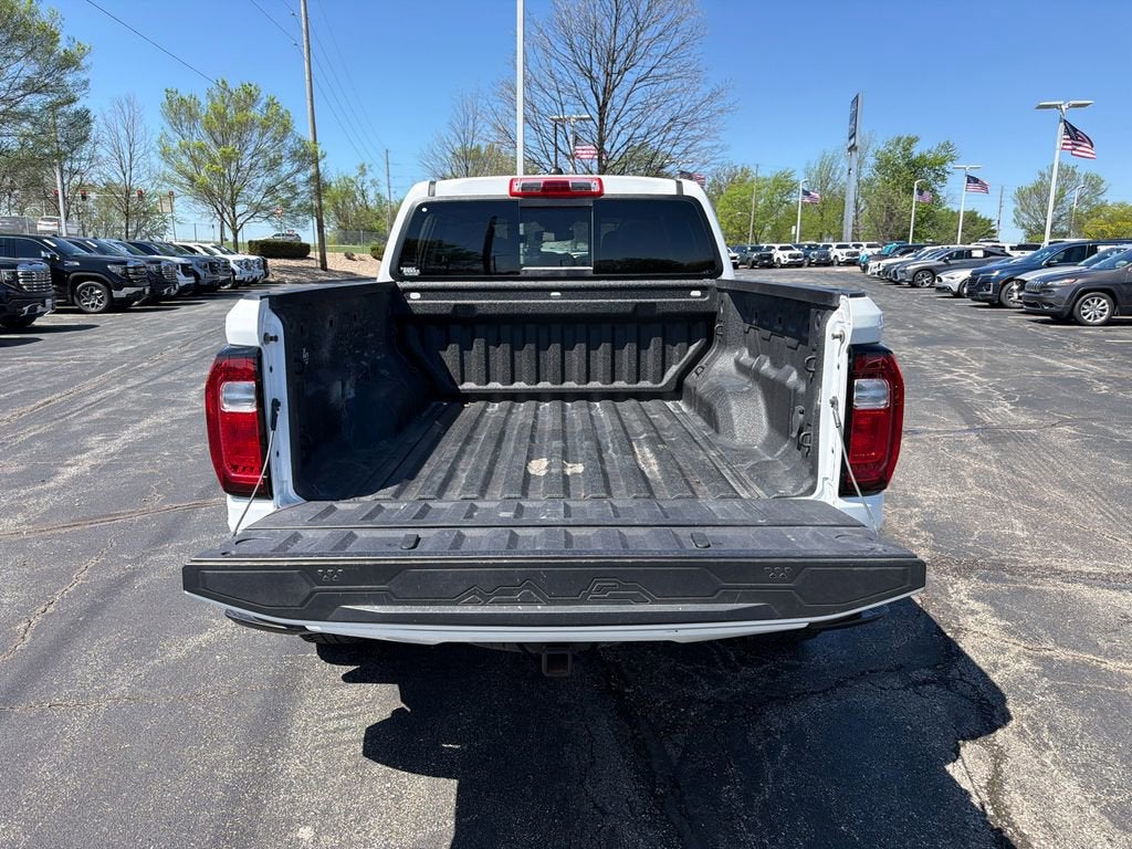 2024 GMC Canyon AT4