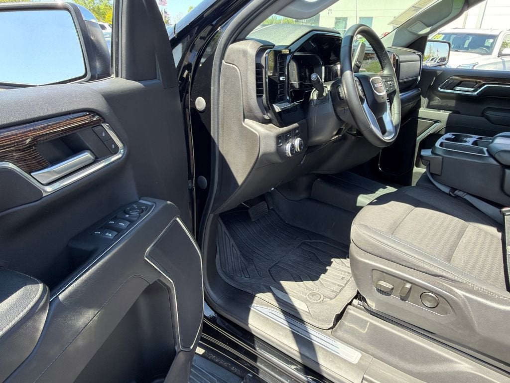 2023 GMC Sierra 1500 SLE