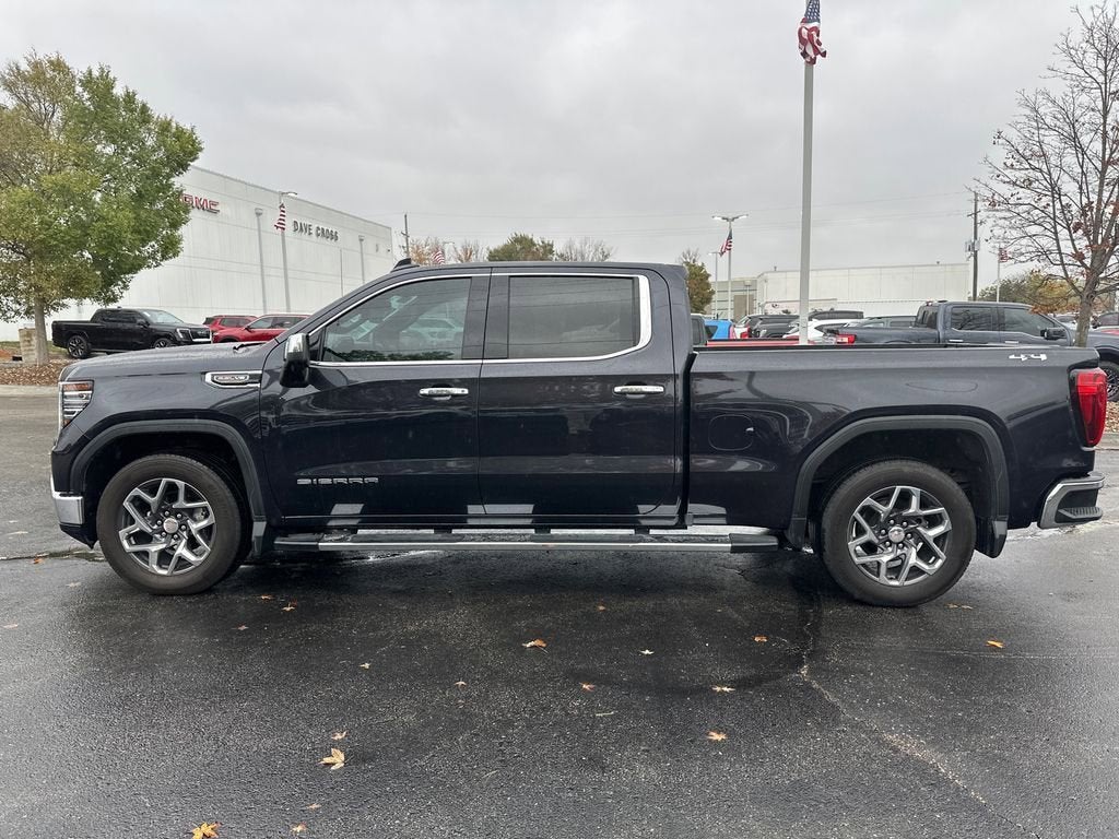 2022 GMC Sierra 1500 SLT