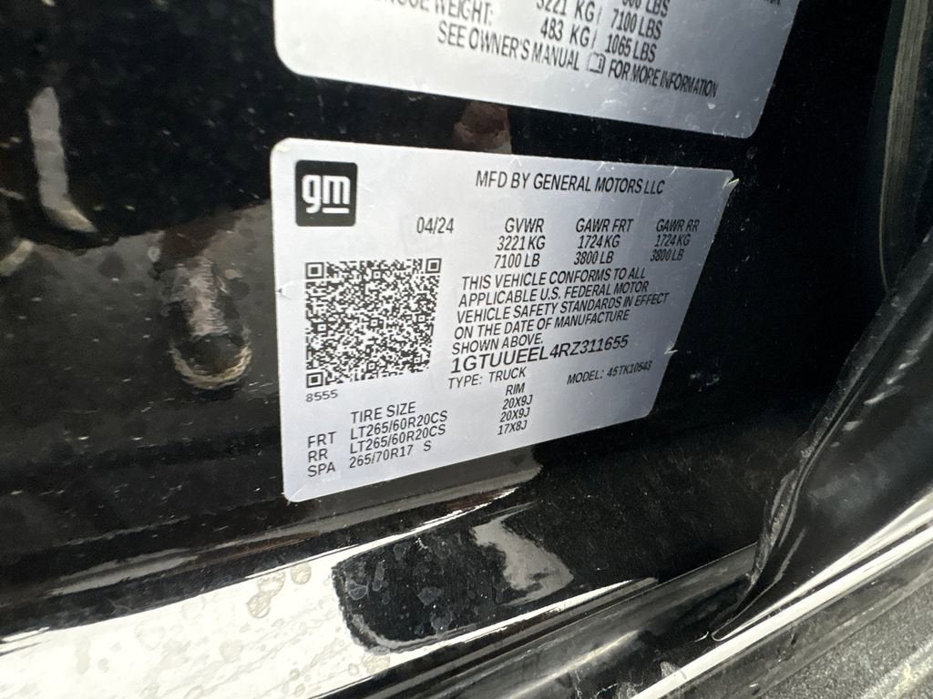 2024 GMC Sierra 1500 AT4