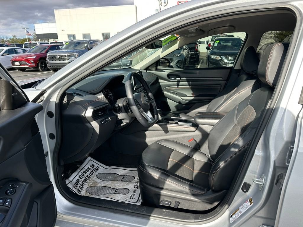 2021 Nissan Altima 2.5 SR