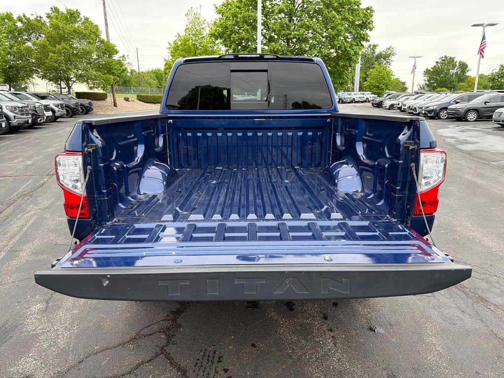 2021 Nissan Titan SV
