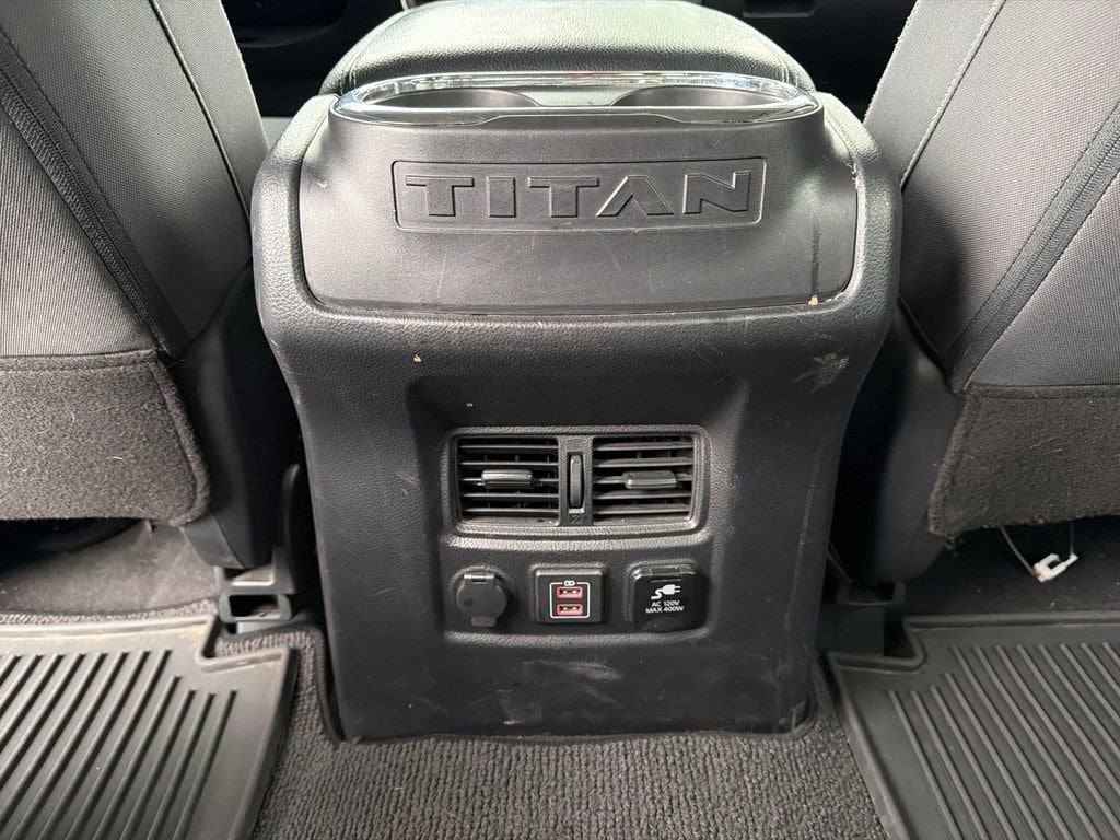 2021 Nissan Titan SV