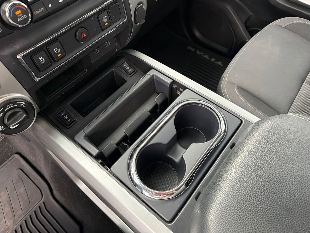 2021 Nissan Titan SV