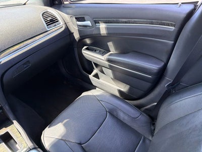 2014 Chrysler 300 300C