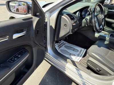 2014 Chrysler 300 300C